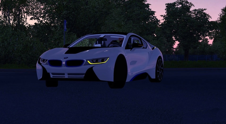 BMW i8 (1.30) BMW i8 (1.30)