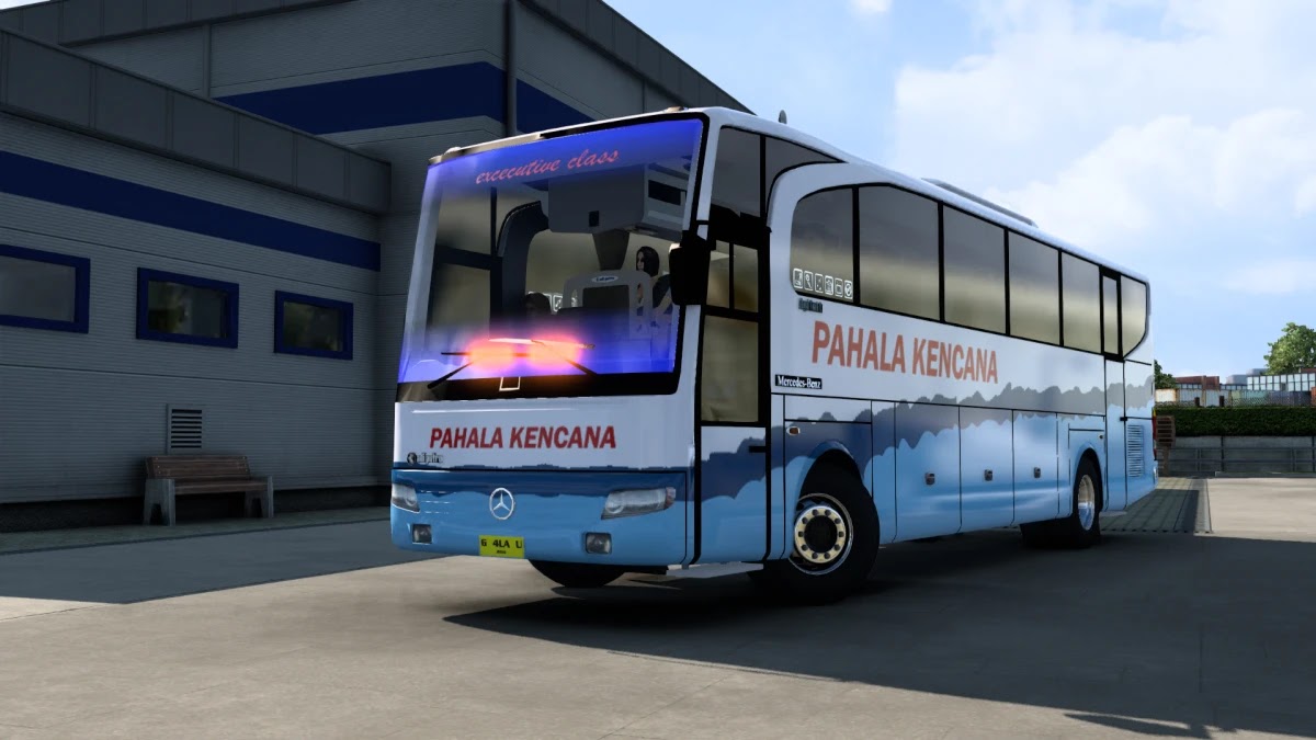 Adiputro - Old Travego by DELPHiS Adiputro - Old Travego by DELPHiS