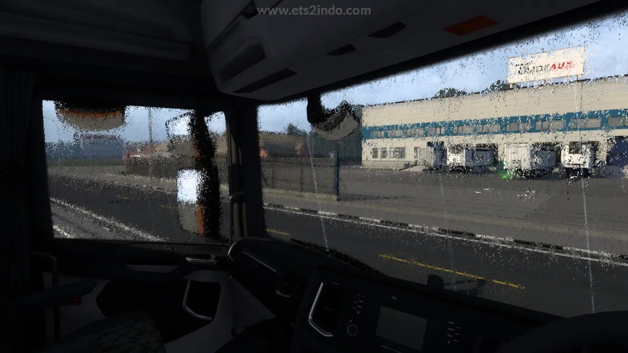 TM Realistic Rain TM Realistic Rain